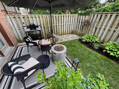 Photo 34 at 77 - 77 Parklane Circle, Bowmanville, Clarington