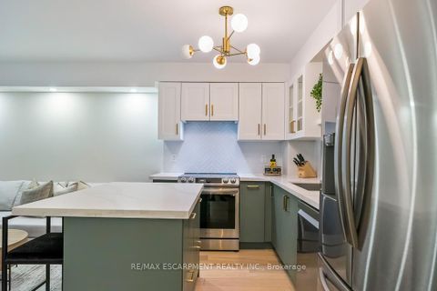 Photo 12 at 501 - 80 ESTHER LORRIE Drive, Clairville, Toronto