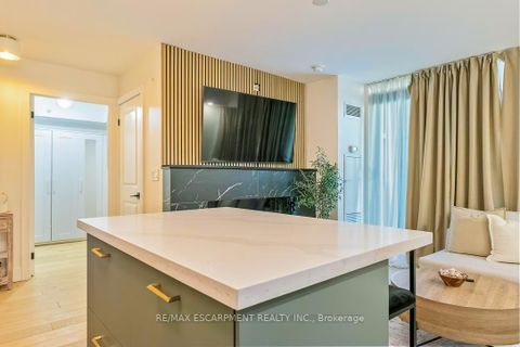 Photo 15 at 501 - 80 ESTHER LORRIE Drive, Clairville, Toronto