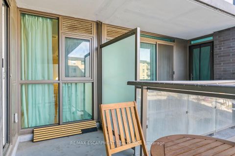 Photo 23 at 501 - 80 ESTHER LORRIE Drive, Clairville, Toronto