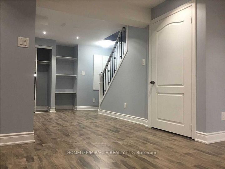 Photo 26 at 38 Leadenhall Road, Northwest Brampton, Brampton