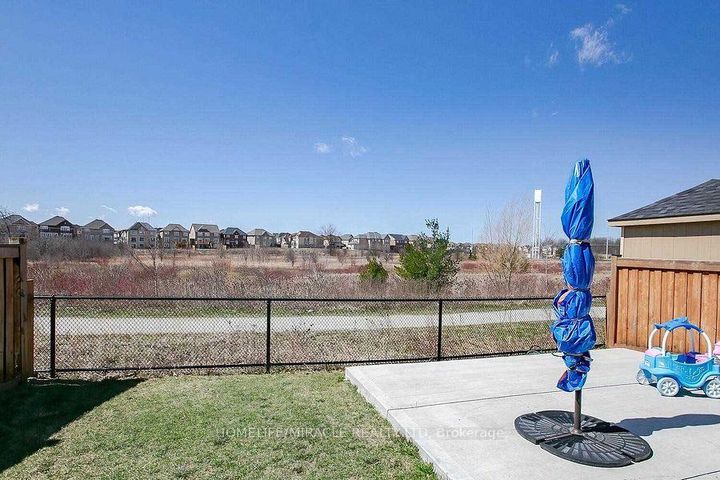 Photo 31 at 38 Leadenhall Road, Northwest Brampton, Brampton