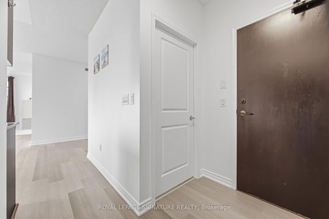 Photo 7 at 2608 - 385 Prince of Wales Drive, City Centre, Mississauga