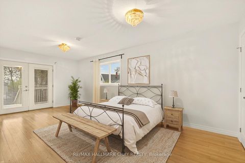 Photo 15 at 29 Oakley Park Square, Wellington, Barrie