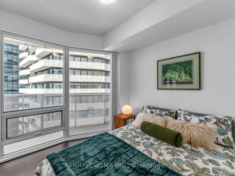 Photo 15 at 4001 - 88 Harbour Street, Waterfront Communities C1, Toronto