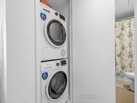 Photo 21 at 4001 - 88 Harbour Street, Waterfront Communities C1, Toronto