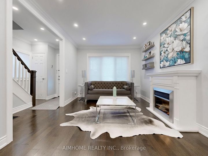 Photo 3 at 39 Brentcliffe Road, Leaside, Toronto