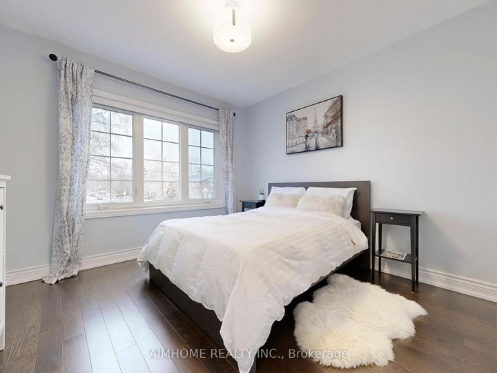 Photo 23 at 39 Brentcliffe Road, Leaside, Toronto