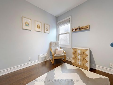 Photo 28 at 39 Brentcliffe Road, Leaside, Toronto