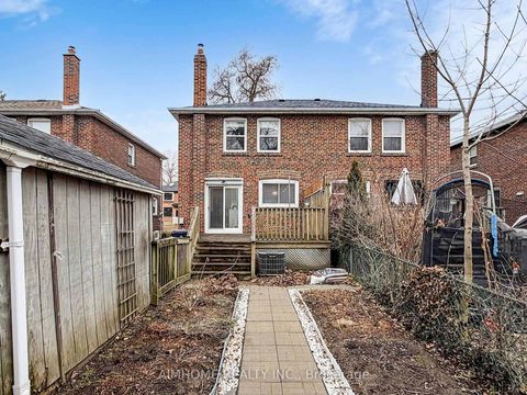 Photo 42 at 39 Brentcliffe Road, Leaside, Toronto