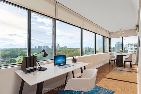 Photo 16 at 13 - 423 Avenue Road, St. Clair, Toronto