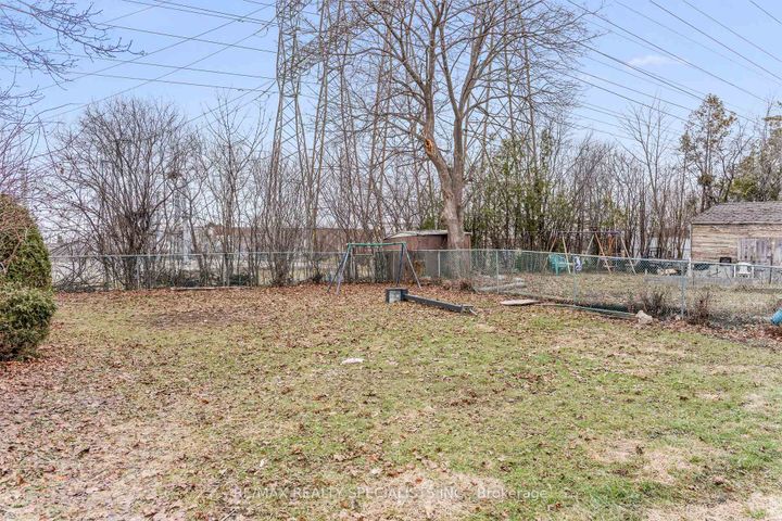 Photo 27 at 66 Avening Drive, Clairville, Toronto