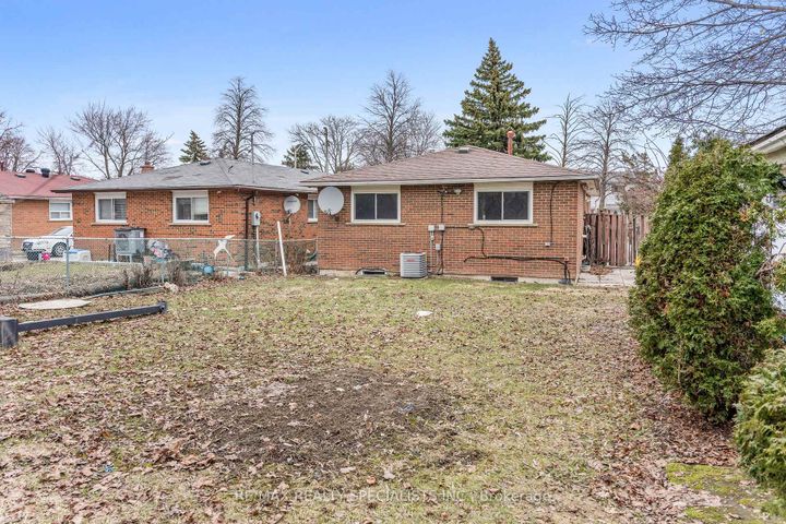 Photo 28 at 66 Avening Drive, Clairville, Toronto