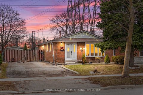 Photo 0 at 66 Avening Drive, Clairville, Toronto