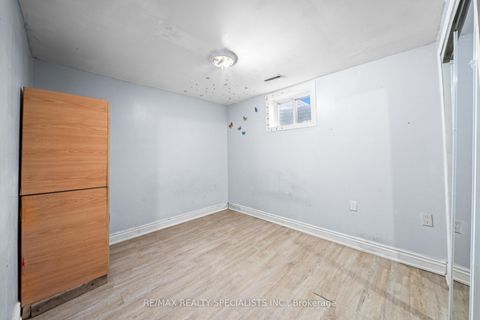 Photo 24 at 66 Avening Drive, Clairville, Toronto