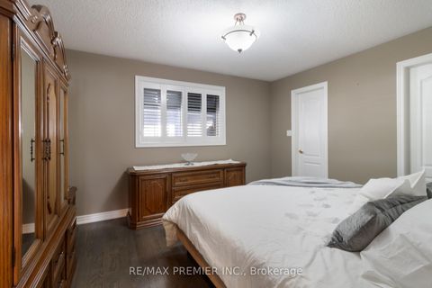 Photo 18 at 78 Rosanna Crescent, Maple, Vaughan