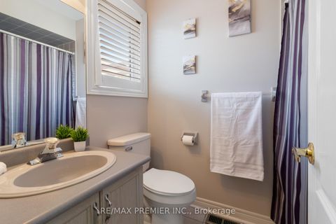 Photo 20 at 78 Rosanna Crescent, Maple, Vaughan