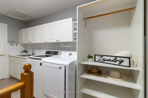 Photo 25 at 78 Rosanna Crescent, Maple, Vaughan