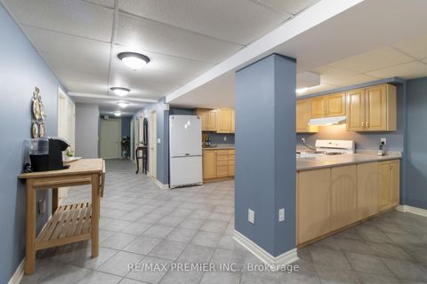 Photo 30 at 78 Rosanna Crescent, Maple, Vaughan