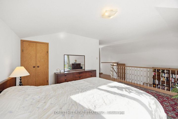 Photo 11 at 119 Hendon Avenue, Newtonbrook West, Toronto