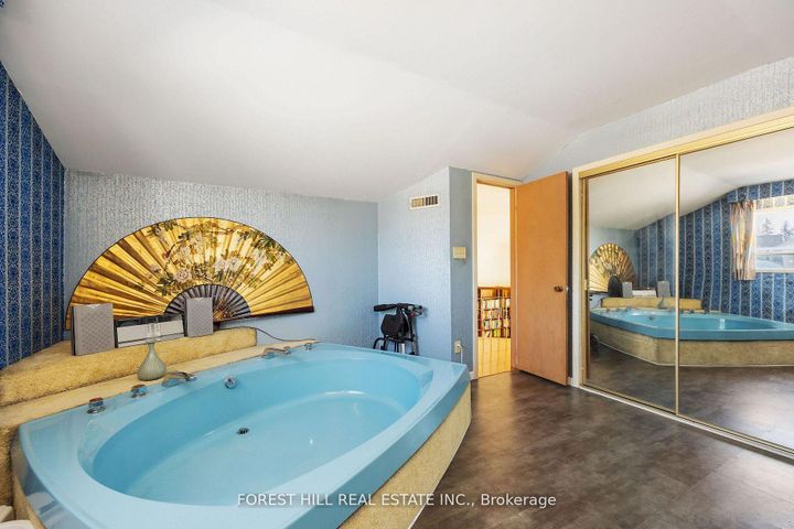 Photo 13 at 119 Hendon Avenue, Newtonbrook West, Toronto