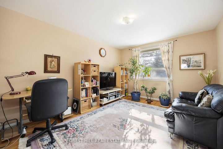 Photo 16 at 119 Hendon Avenue, Newtonbrook West, Toronto