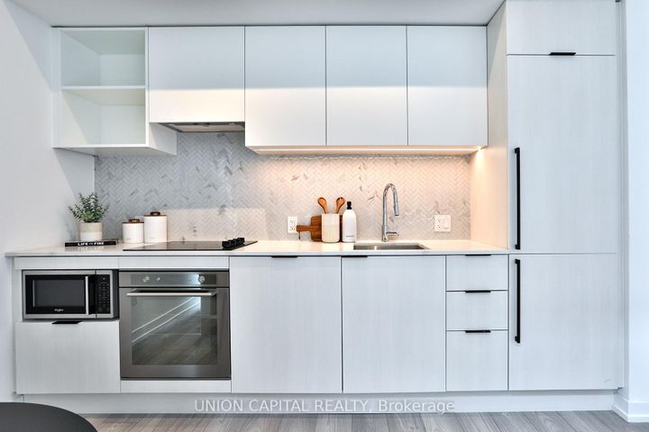 Photo 9 at 501 - 82 Dalhousie Street, Yonge Corridor, Toronto