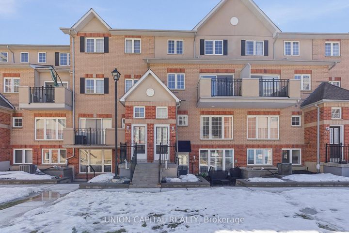 Photo 31 at 120 - 1400 The Esplanade N, Town Centre, Pickering