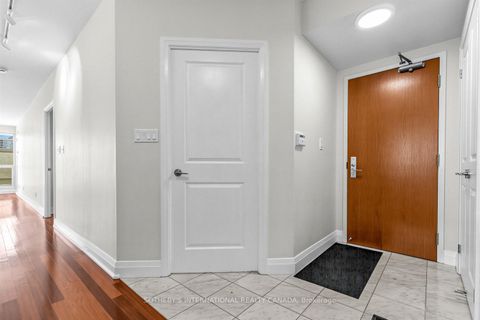 Photo 2 at 601 - 1430 Yonge Street, St. Clair, Toronto