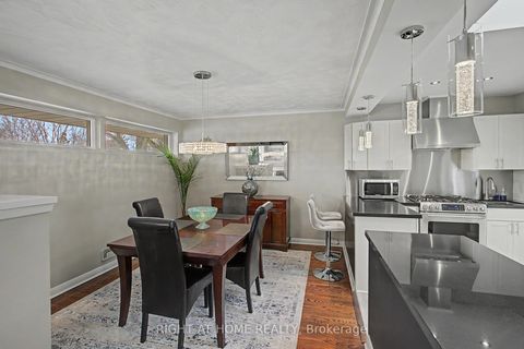 Photo 5 at 60 Lionel Heights Crescent, Donalda, Toronto