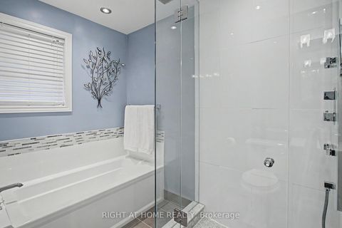 Photo 21 at 60 Lionel Heights Crescent, Donalda, Toronto