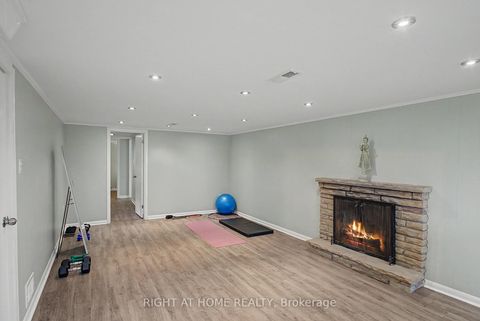 Photo 24 at 60 Lionel Heights Crescent, Donalda, Toronto