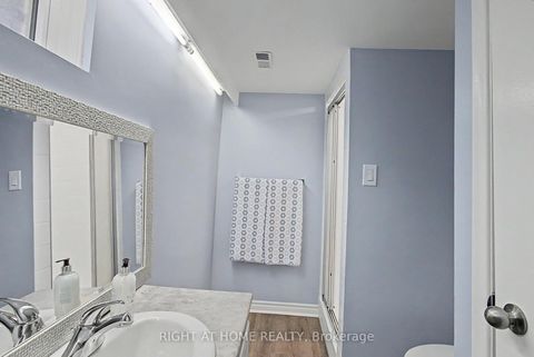 Photo 29 at 60 Lionel Heights Crescent, Donalda, Toronto