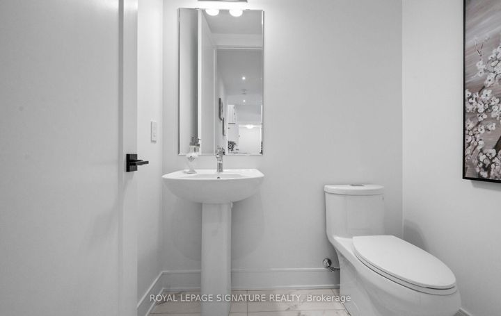 Photo 20 at 1553 Rothbury Crescent, BW Bowes, Milton