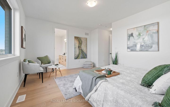 Photo 24 at 1553 Rothbury Crescent, BW Bowes, Milton