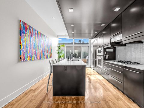 Photo 10 at 845 Richmond Street W, Bellwoods, Toronto