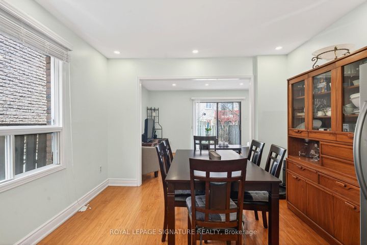 Photo 11 at 5115 Salishan Circle, Hurontario, Mississauga