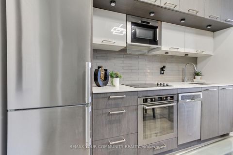 Photo 6 at 204 - 4800 Highway 7, East Woodbridge, Vaughan