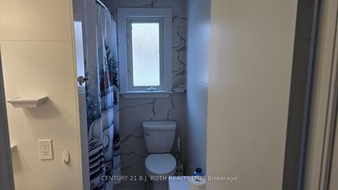 Photo 10 at 121 Cumberland Street, Allandale, Barrie