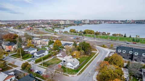 Photo 24 at 121 Cumberland Street, Allandale, Barrie