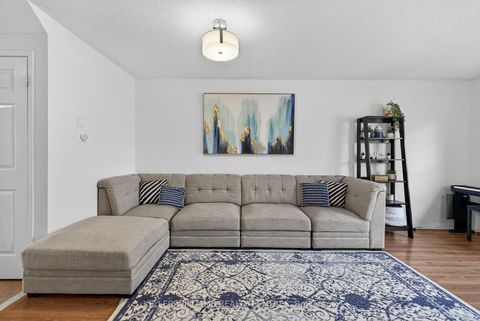 Photo 7 at 70 Burgess Crescent, Summerhill Estates, Newmarket