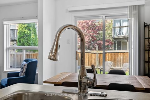 Photo 16 at 70 Burgess Crescent, Summerhill Estates, Newmarket