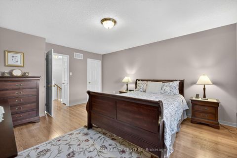 Photo 23 at 70 Burgess Crescent, Summerhill Estates, Newmarket