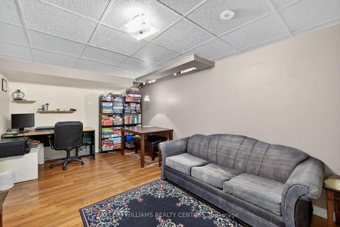 Photo 35 at 70 Burgess Crescent, Summerhill Estates, Newmarket