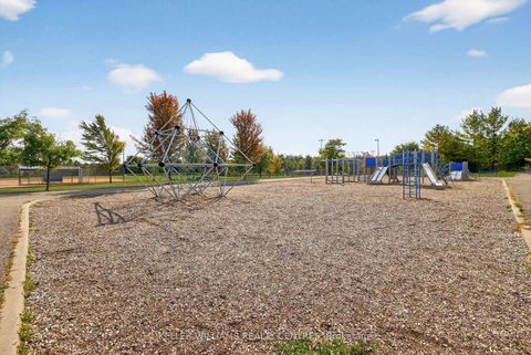 Photo 44 at 70 Burgess Crescent, Summerhill Estates, Newmarket