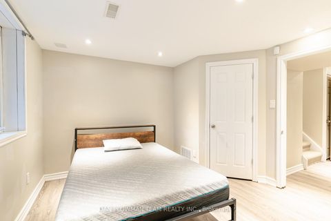 Photo 29 at 1203 Meath Drive, Pinecrest, Oshawa