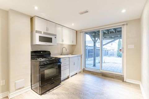 Photo 33 at 1203 Meath Drive, Pinecrest, Oshawa