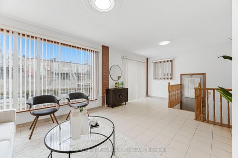 Photo 21 at 5 Rosewood Avenue, Queensway, Toronto