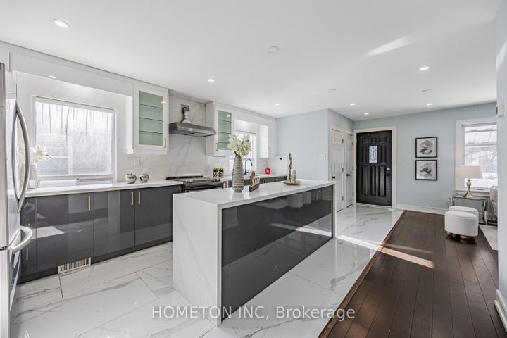 Photo 13 at 147 Lilian Drive, Maryvale, Toronto