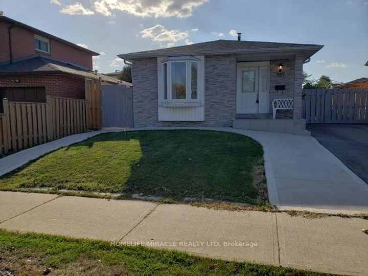 Photo 0 at 505 SILVERSTONE Drive, Clairville, Toronto